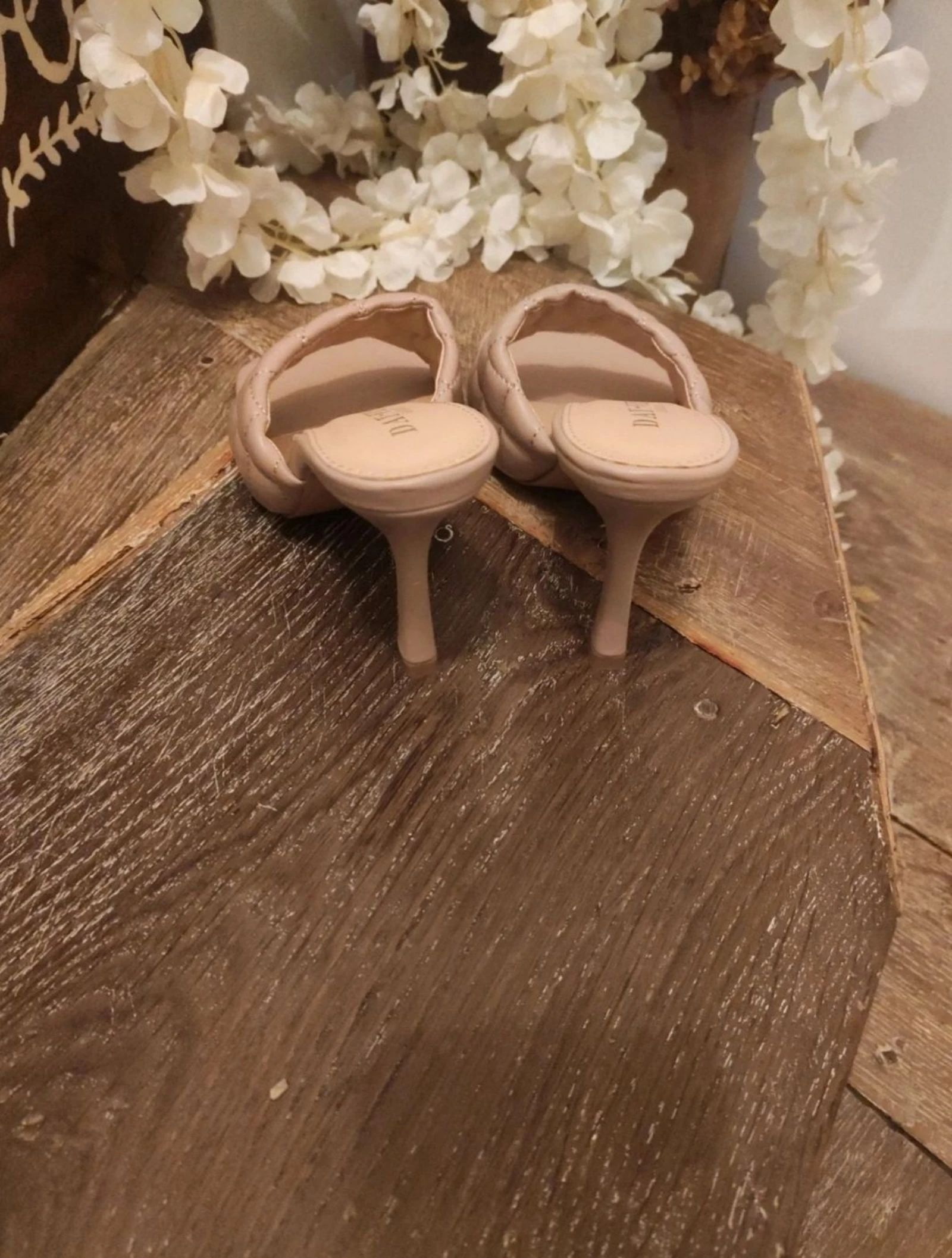 Mules – photo 2